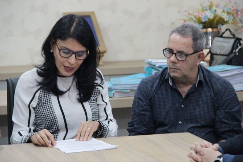 COVID 19: Prefeita atende pedido do presidente da Câmara e vai decretar retomada dos atendimentos no SAAE e reabertura total de bares, restaurantes e lanchonetes