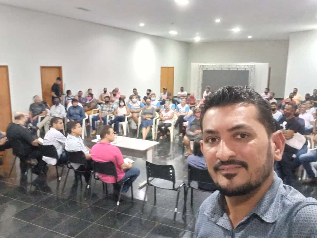 Edimar Kapiche participa da reunião da UMAM e ouve presidentes de associações de moradores