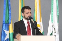 Paty Paulista cobra investimentos no Parque Infantil da Praça e na Biblioteca Pública      