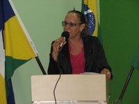 Vereadora Ury reivindica a construção de calçadas