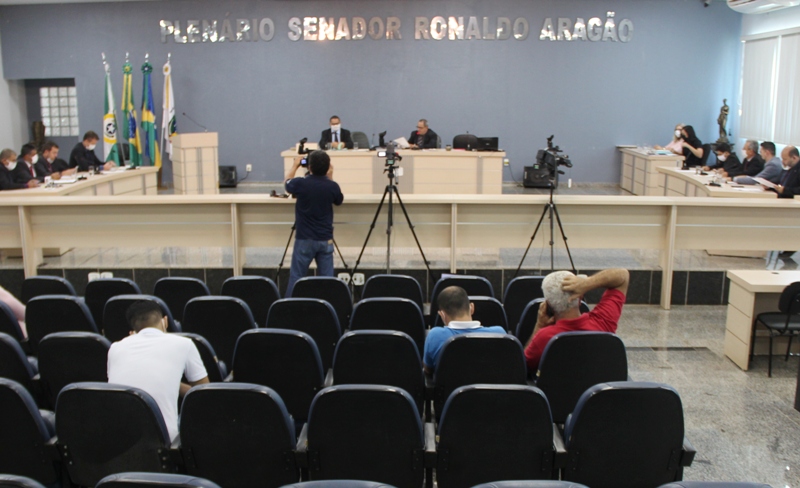 CRÉDITO ADICIONAL:  Vereadores aprovam projetos que somam mais de R$ 7 milhões em favor de Cacoal