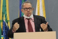 Presidente destaca projetos aprovados em favor da Saúde e dos servidores que combatem o Covid em Cacoal