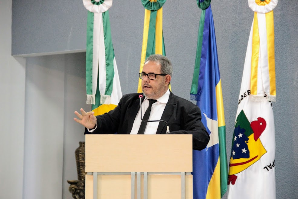Corazinho vota favorável a Projeto de R$ 4 milhões em favor da Educação