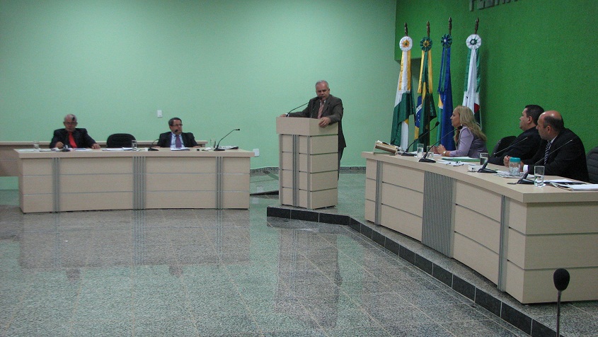 Câmara aprova gratificação para médicos 