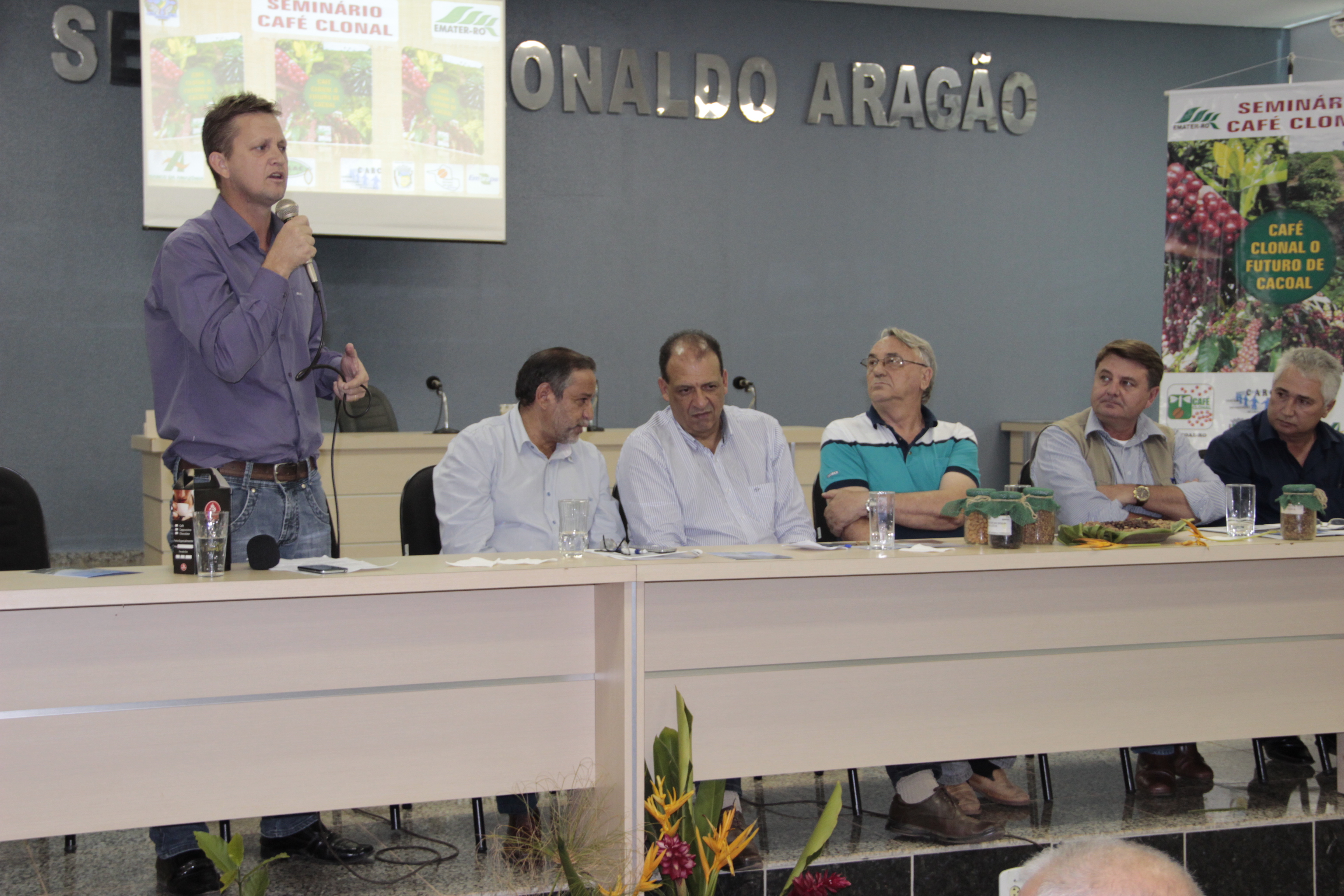 Câmara é Sede de Seminário sobre Café Clonal