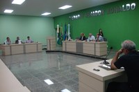 CINCO PROJETOS APROVADOS EM EXTRAORDINARIA