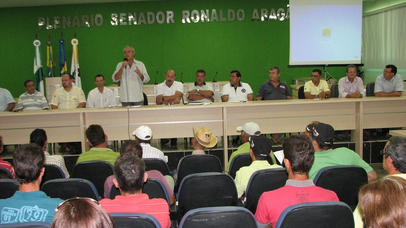 Piscicultores e técnicos da região se reúnem em Cacoal 