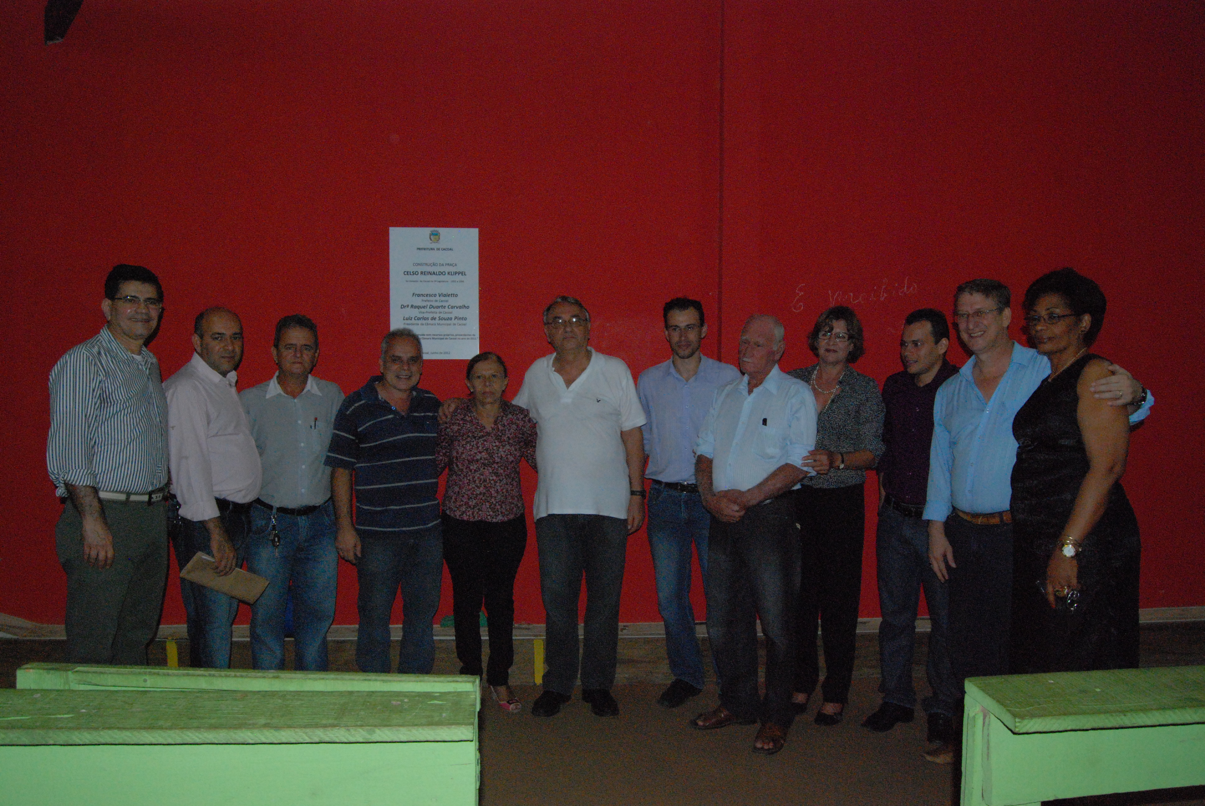 Praça recebe o nome de ex-vereador 