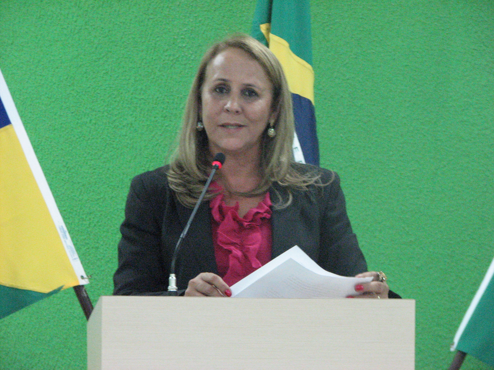 Uri quer Secretário de Obras atendendo a comunidade