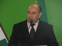 Vereador cobra explicações do Executivo em relação ao IPTU   