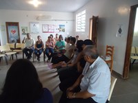 VEREADOR SE REÚNE COM MORADORES DO RIOZINHO