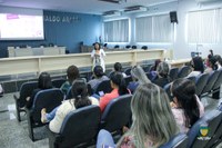 “Semana na Mulher” - Palestra sobre prevenção de câncer de mama e colo uterino