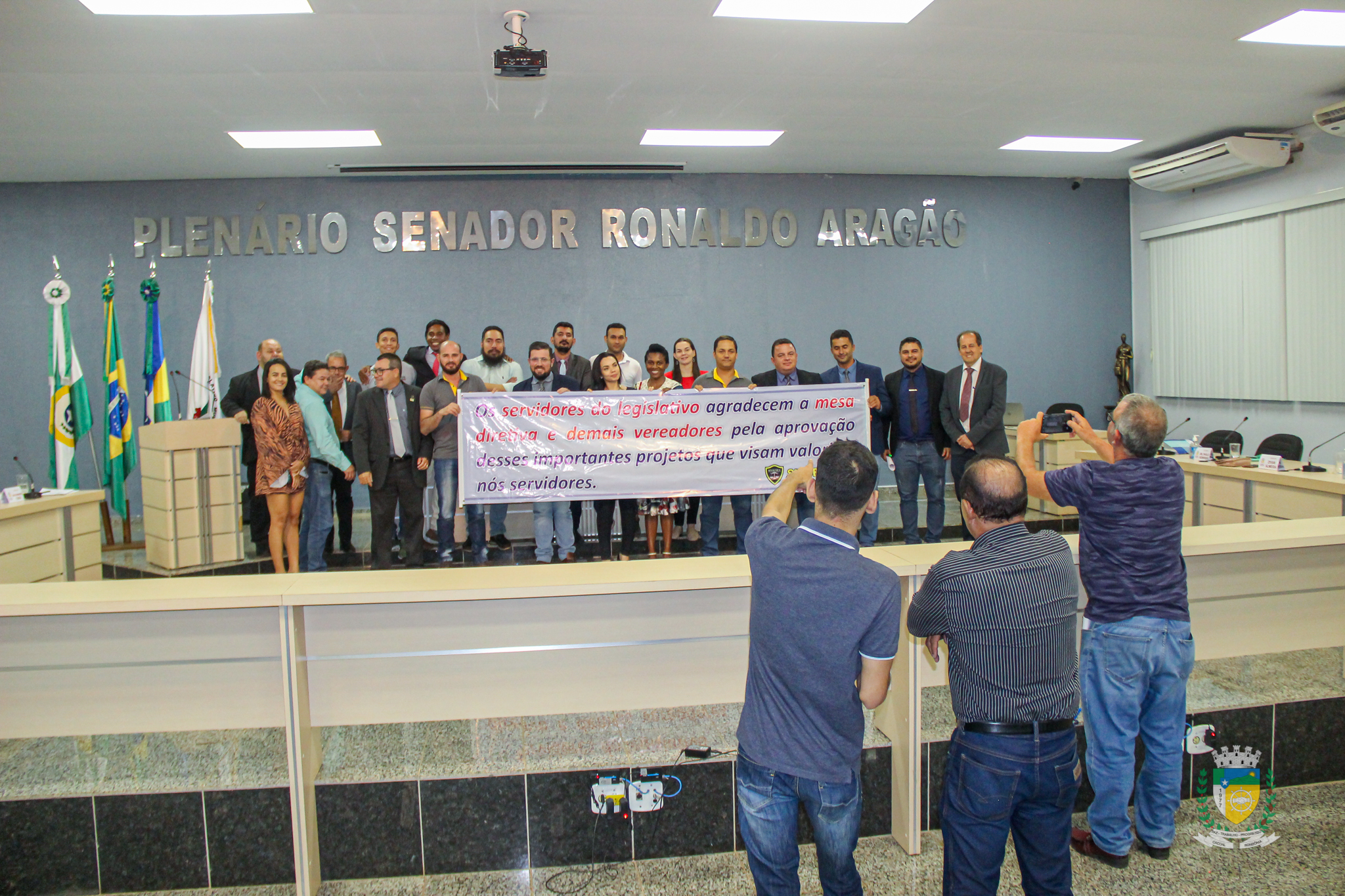 Câmara de Cacoal aprova reposição salarial, e reajuste do auxílio alimentação e saúde para os servidores da casa de leis