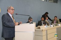Governador está esperando Projeto das ruas de Cacoal para asfaltamento, afirma vereador Corá