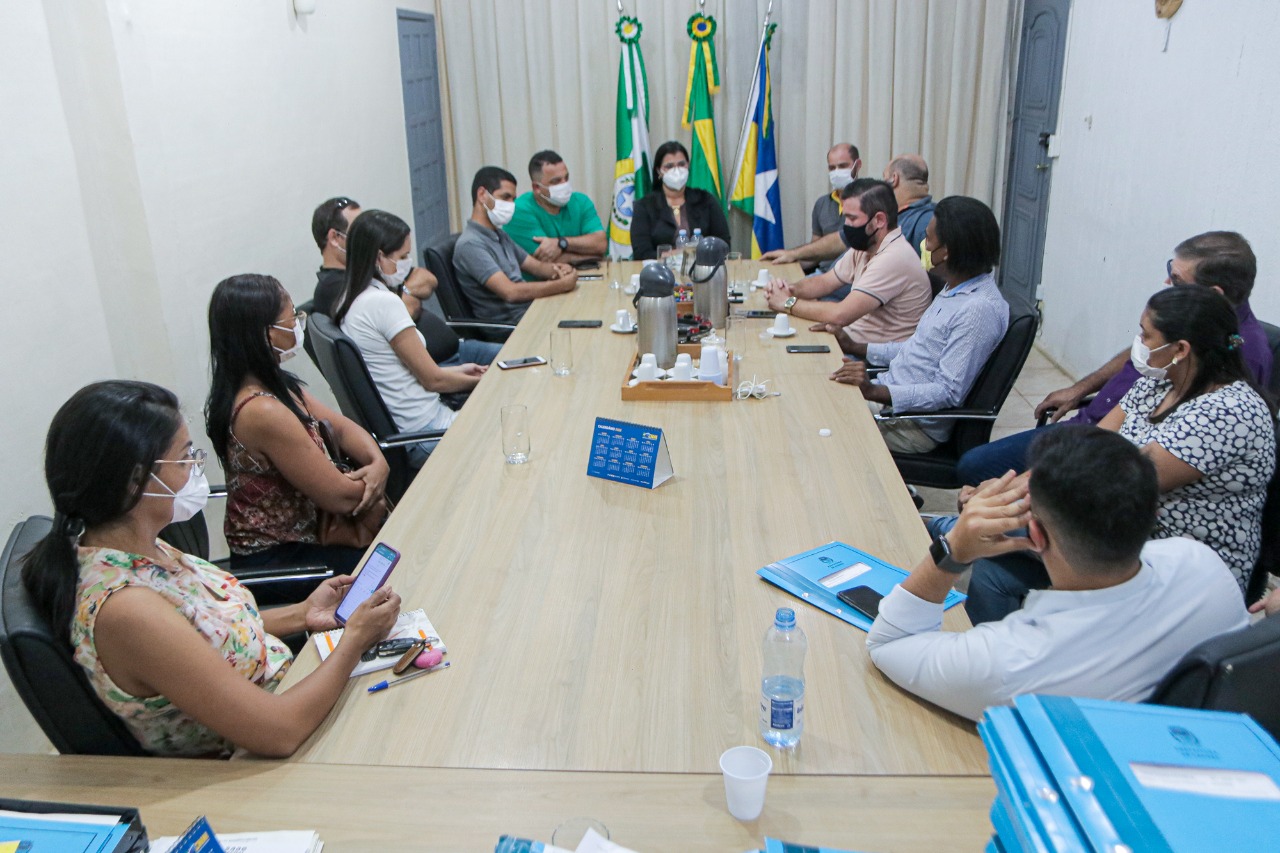 Saúde - Vereador Dr. Paulo apoia pagamento para servidores das especializadas