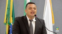 Vereador orienta professores a denunciar prefeito que não pagar novo piso salarial