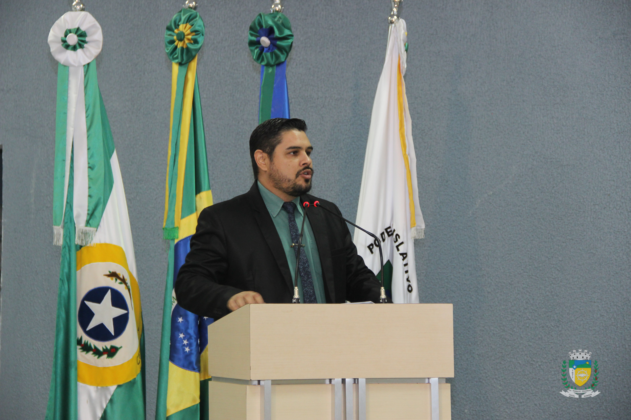 Zivan Almeida solicita informações das Ruas que serão asfaltadas no Brizon I e II