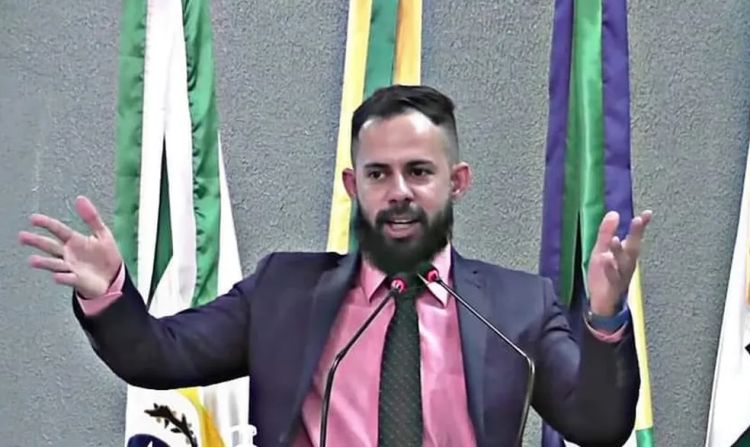 Justiça determina afastamento do vereador Lauro Garçon, em nova decisão liminar
