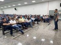 REESTRUTURAÇÃO SALARIAL: Reunião entre Sinsemuc, Executivo, Legislativo, e servidores de Cacoal termina mais uma vez sem acordo