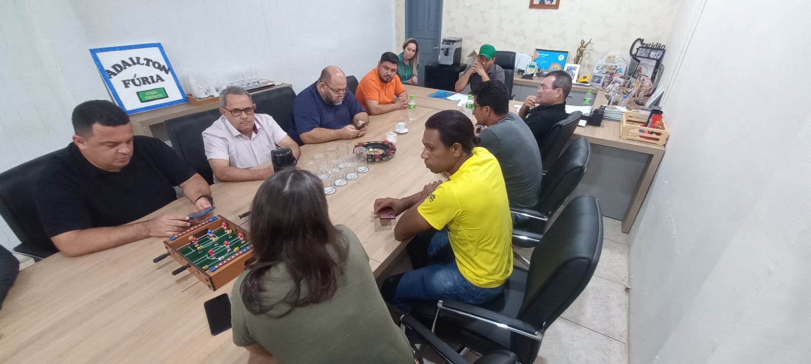 Vereadores de Cacoal se reúnem com o Executivo para discutir repasses e fortalecer parceria