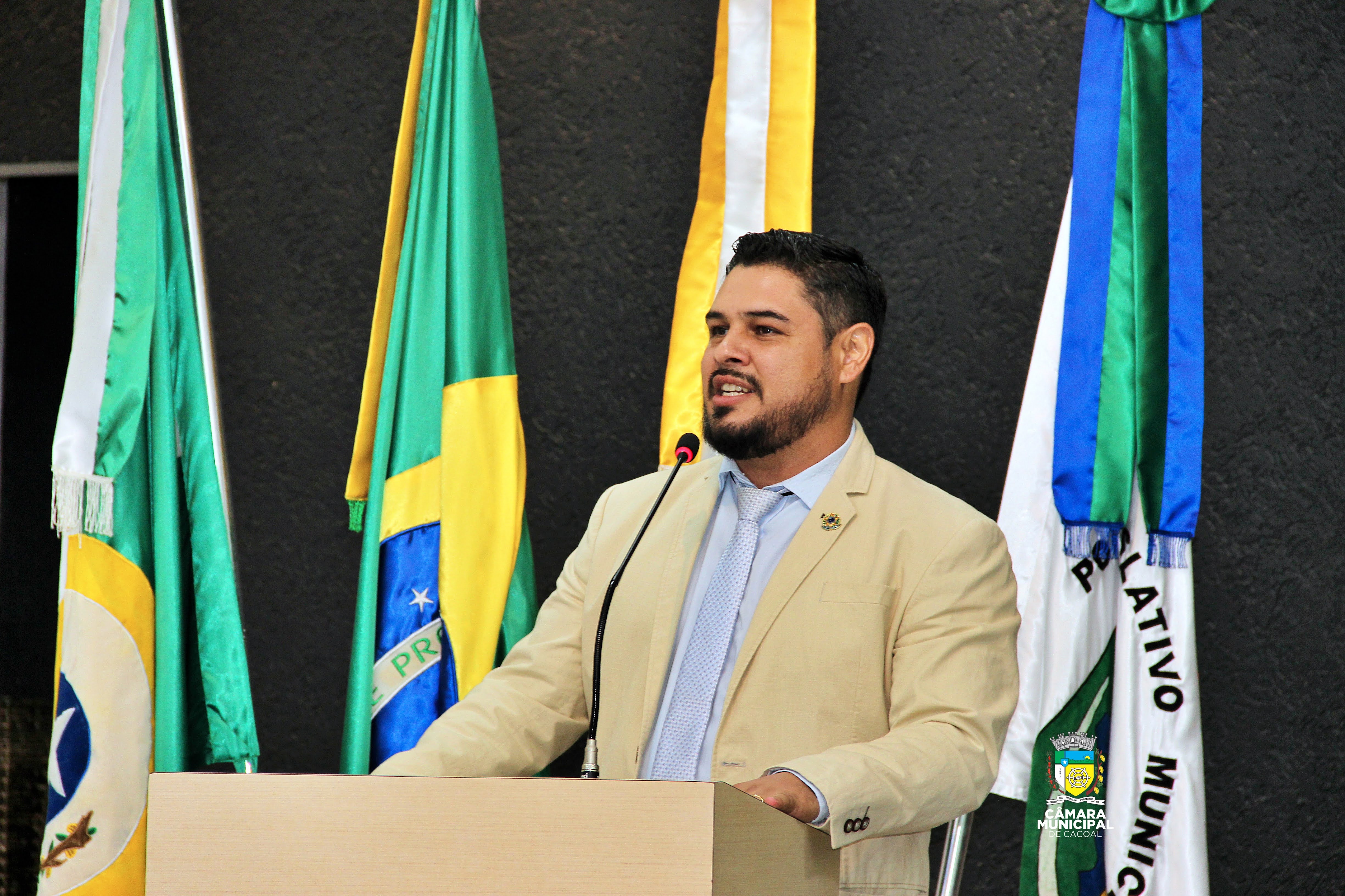  Informe do Poder Legislativo do Vereador Zivan Almeida (PSC) Cobra Investimentos em Infraestrutura e Agradece Parcerias