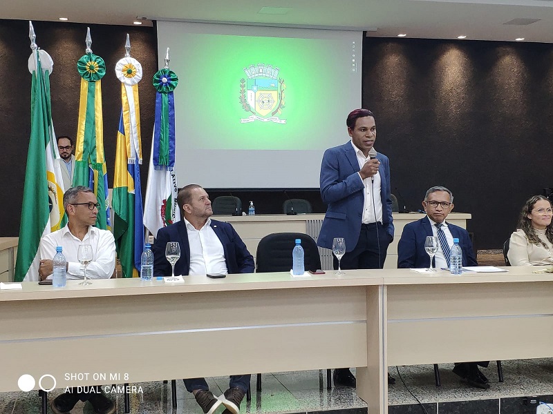 Conselheiros Tutelares tomam posse em Cacoal