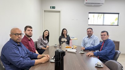 Câmara Municipal de Cacoal recebe avaliadora do Prêmio Innovare