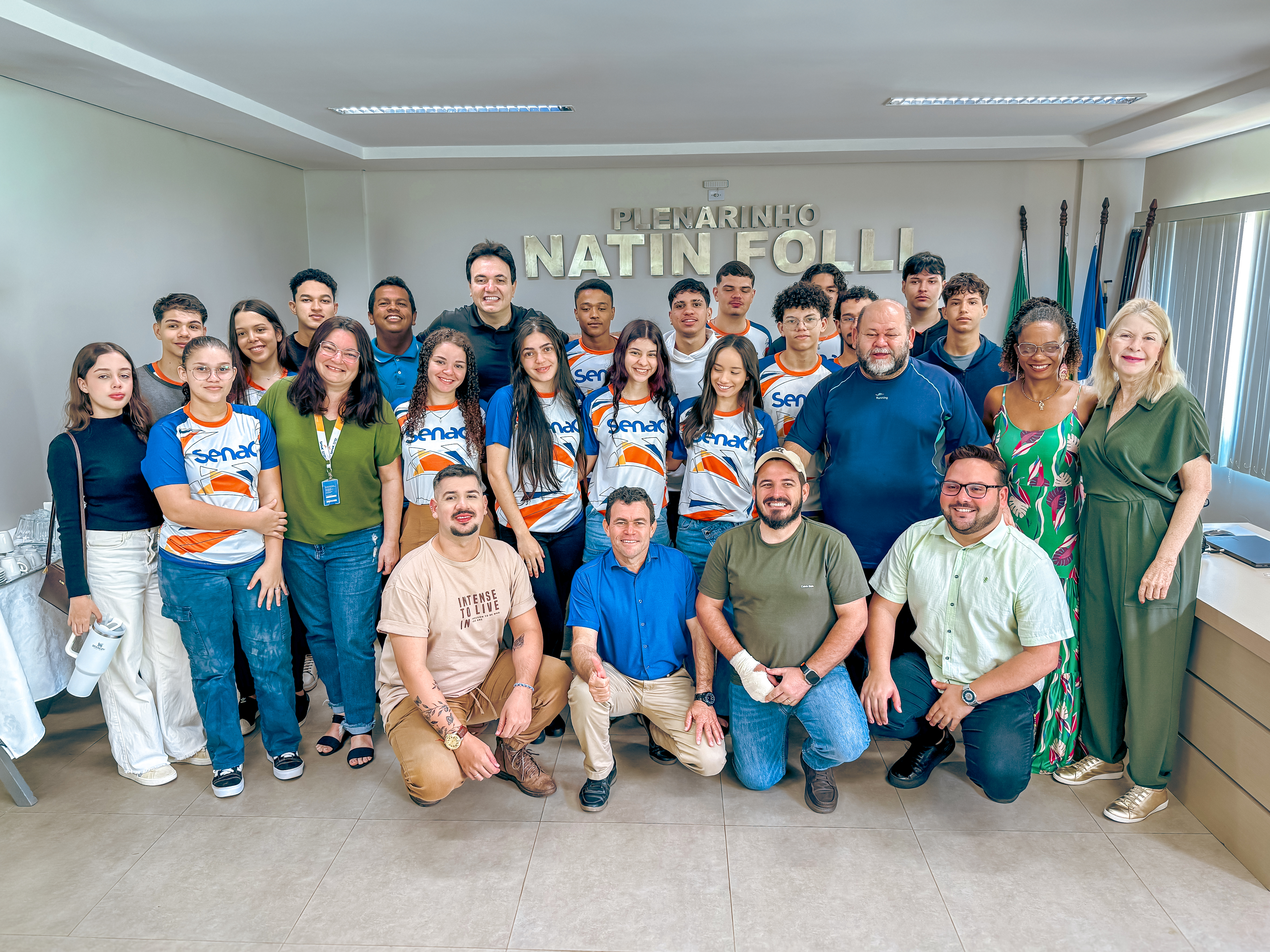 Visita do Conselho Municipal da Juventude de Cacoal ao Poder Legislativo.