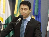 Vereador Rogerinho Chagas se posiciona contrário à informação do Governo do Estado  que criou fases para o enfrentamento da Covid-19. 